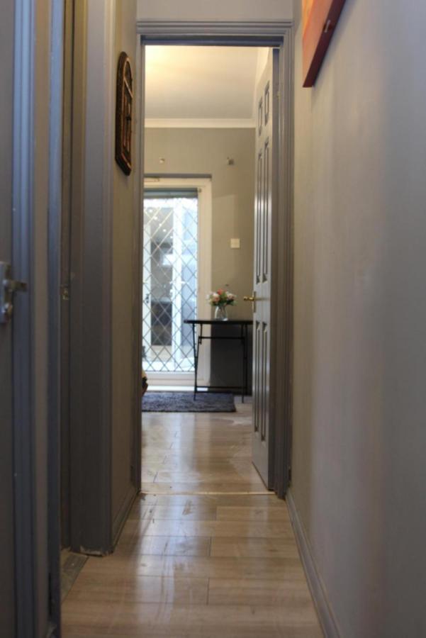 Apartment With Private Hot Tub, Sauna, Ice Bath, Gym Rainham  Exterior foto